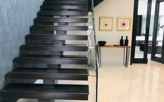 Modern Bungalow For Rent