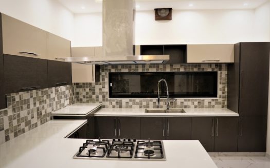 1 Kanal Brand New Bungalow in Bahria Town Lahore