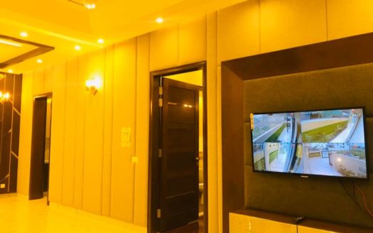 10 Marla Modern House in DHA Rahbar Lahore