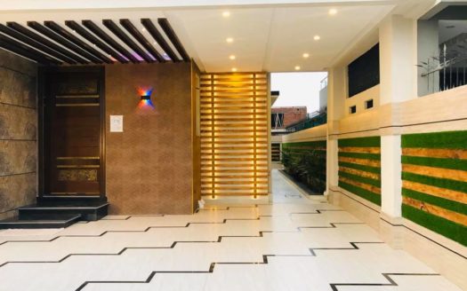 10 Marla Modern House in DHA Rahbar Lahore